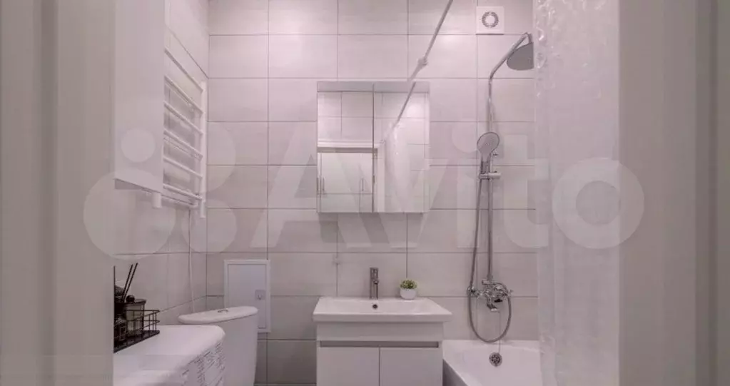Апартаменты-студия, 11,5 м, 3/3 эт. - Фото 1