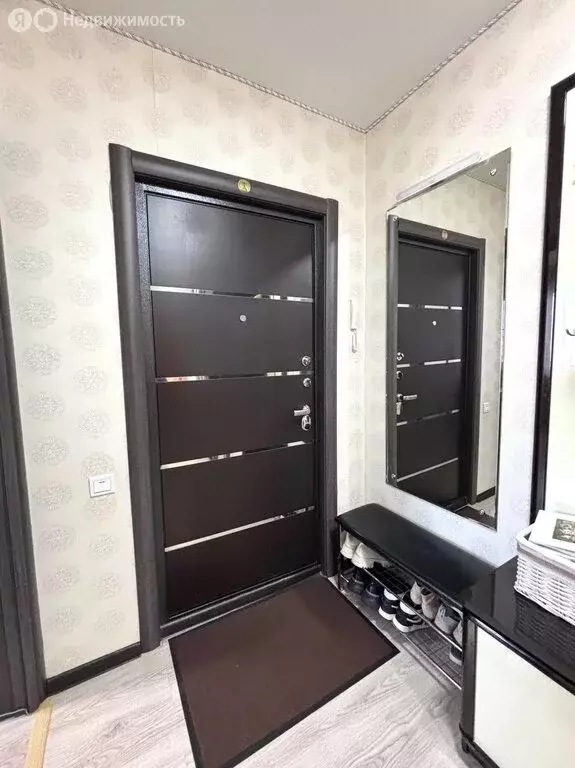 3-комнатная квартира: Белгород, улица Губкина, 39 (60.8 м) - Фото 1