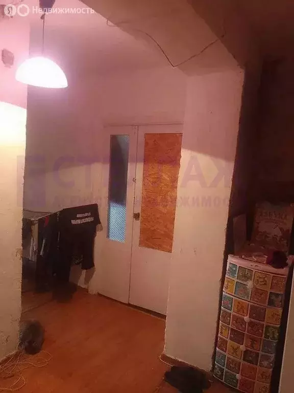 3-комнатная квартира: Кировское, Новая улица, 9 (66 м) - Фото 1