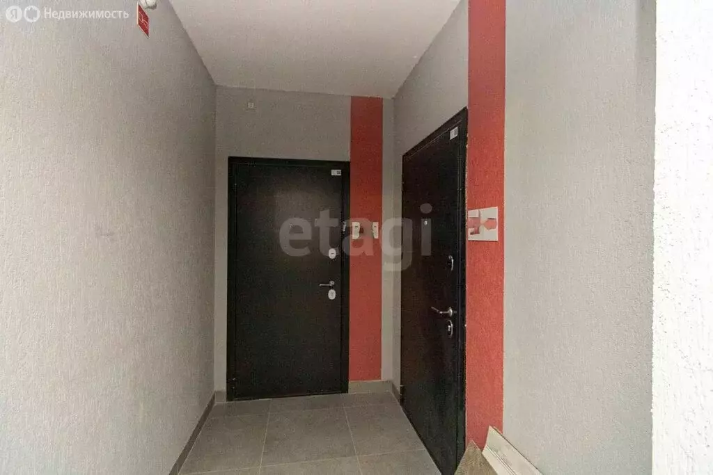 1-комнатная квартира: Тюмень, улица 50 лет Октября, 75к4 (53.3 м) - Фото 1