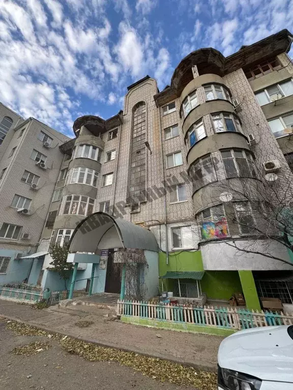 2-к. квартира, 60 м, 4/5 эт. - Фото 0