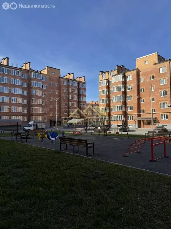 1-комнатная квартира: Владикавказ, улица Хадарцева, 41 (48 м) - Фото 1