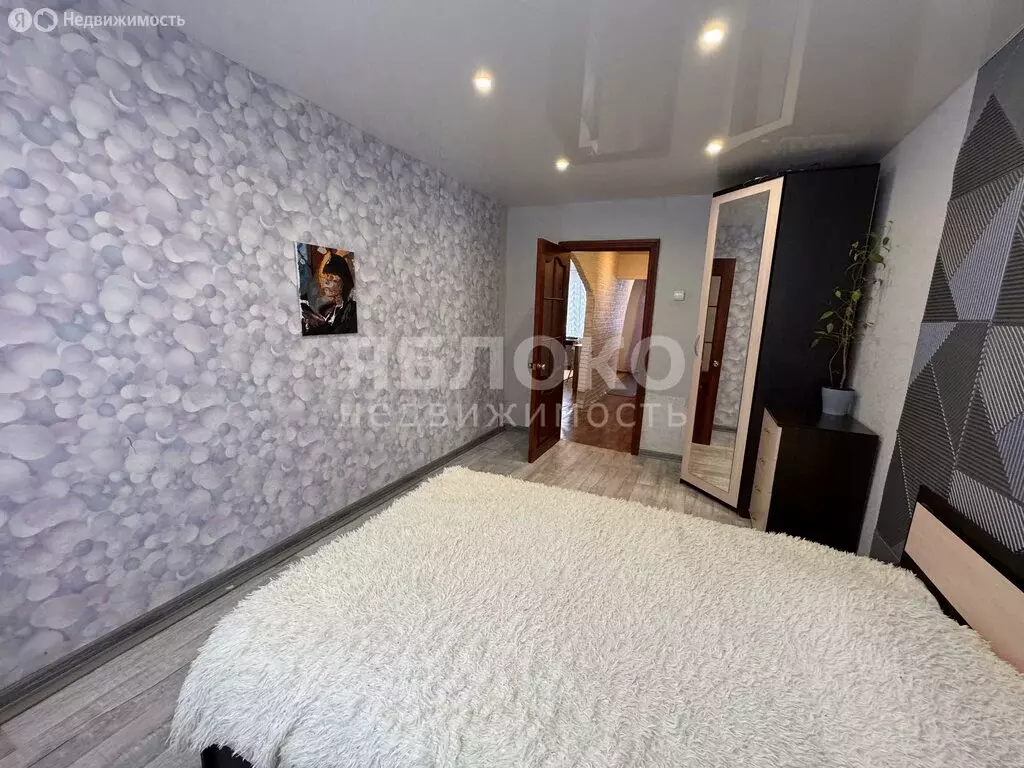 3-комнатная квартира: Березники, улица Мира, 96 (59.3 м) - Фото 0