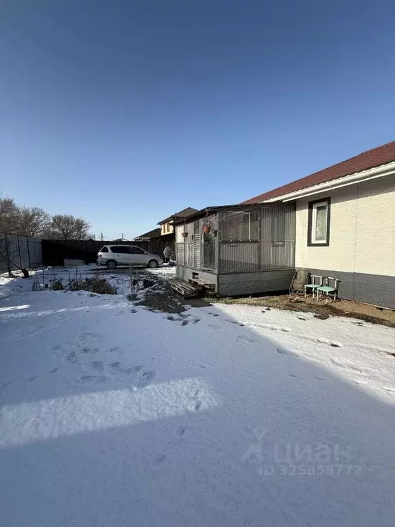 Дом в Приморский край, Уссурийский городской округ, с. Новоникольск ... - Фото 2