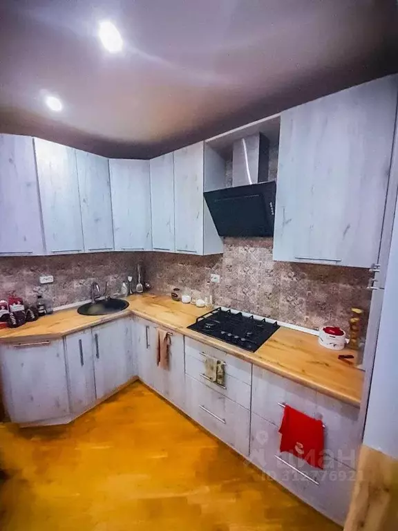 3-к кв. Белгородская область, Белгород ул. Щорса, 49 (74.6 м) - Фото 2