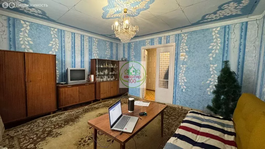 2-комнатная квартира: Армавир, улица Маркова, 351 (50 м) - Фото 1