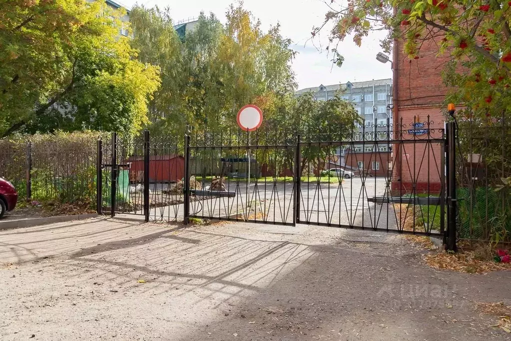 Помещение свободного назначения в Омская область, Омск ул. Рабиновича, ... - Фото 1