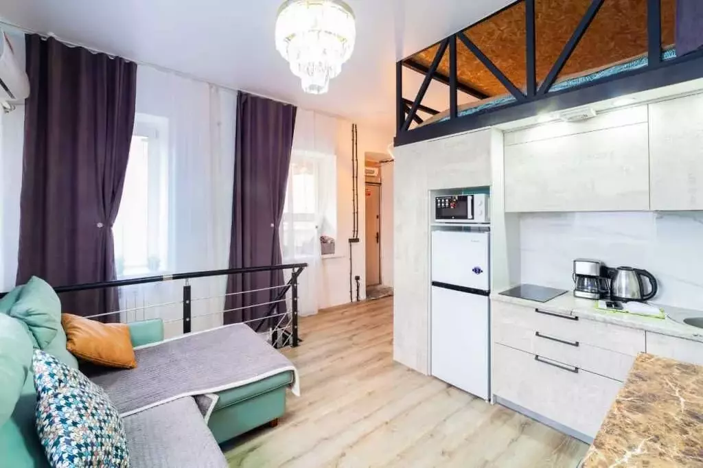1-к кв. Приморский край, Владивосток Семеновская ул., 8Б (40.0 м) - Фото 0