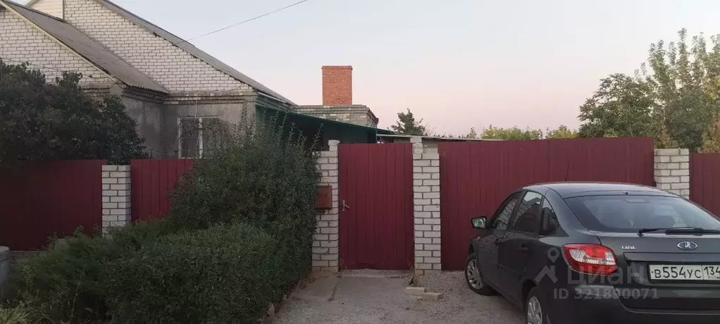 Дом в Волгоградская область, Волгоград ул. Тихорецкая (77 м) - Фото 0