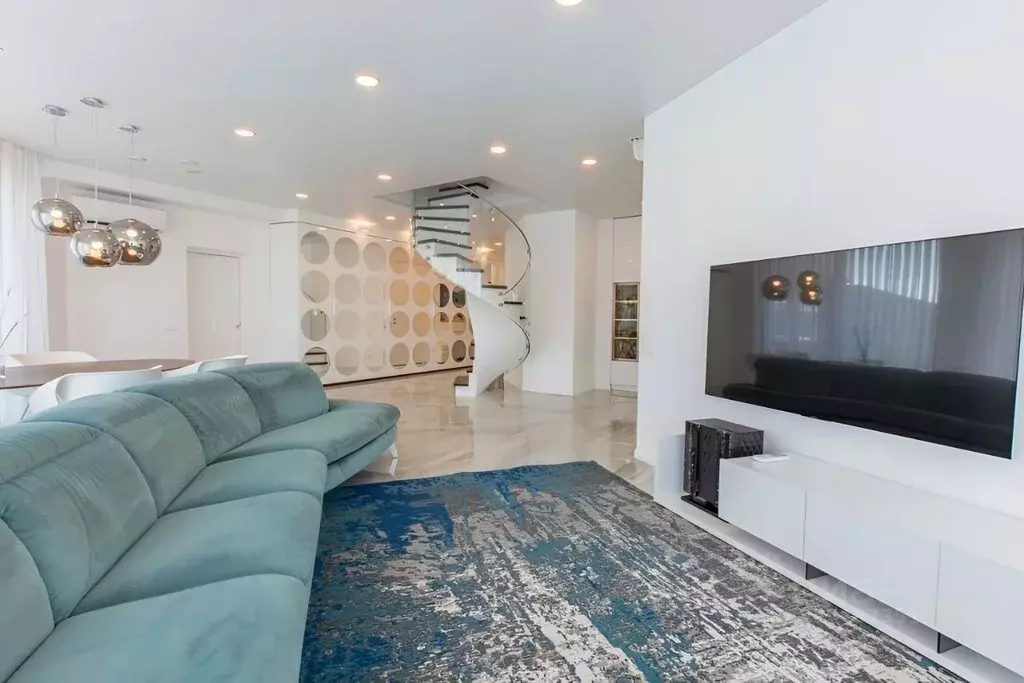 3-к кв. Краснодарский край, Сочи Центральный мкр, ул. Войкова, 21 ... - Фото 2