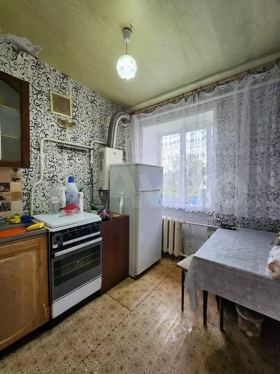 1-к. квартира, 31 м, 4/4 эт. - Фото 0