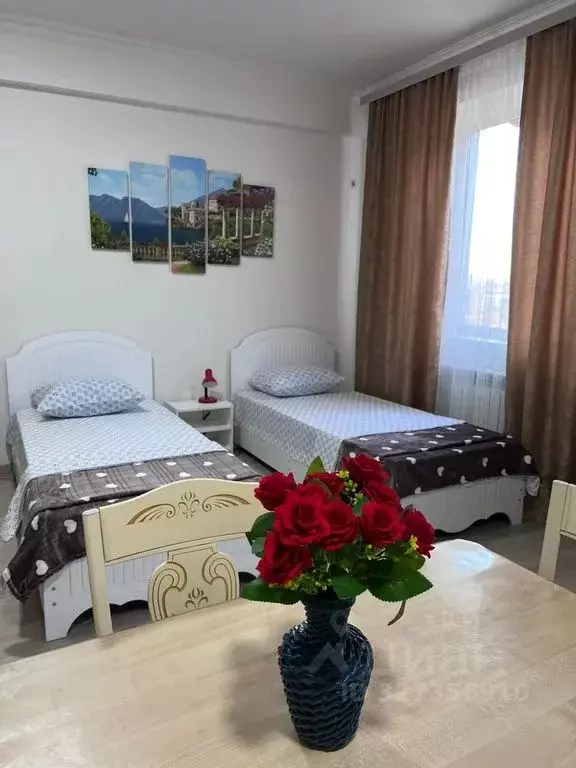 1-к кв. Чеченская республика, Грозный Петропавловское ш., 10Б (56.0 м) - Фото 2