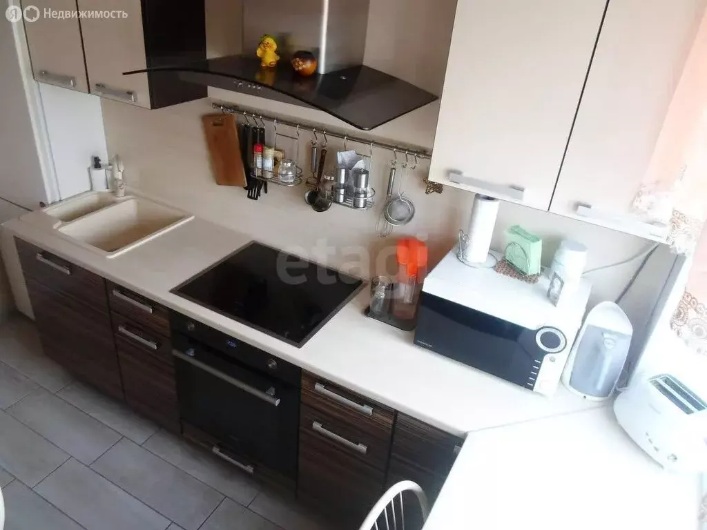 2-комнатная квартира: Омск, Волгоградская улица, 34 (48.6 м) - Фото 2