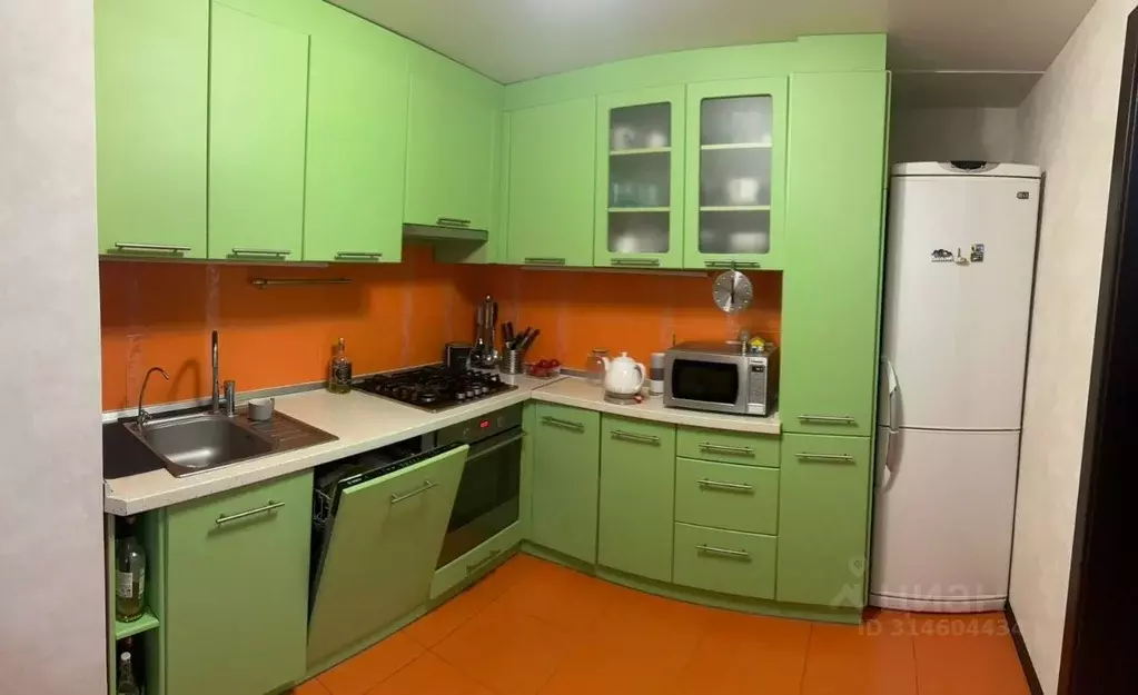 3-к кв. Крым, Симферополь ул. Крылова, 60 (67.0 м) - Фото 0