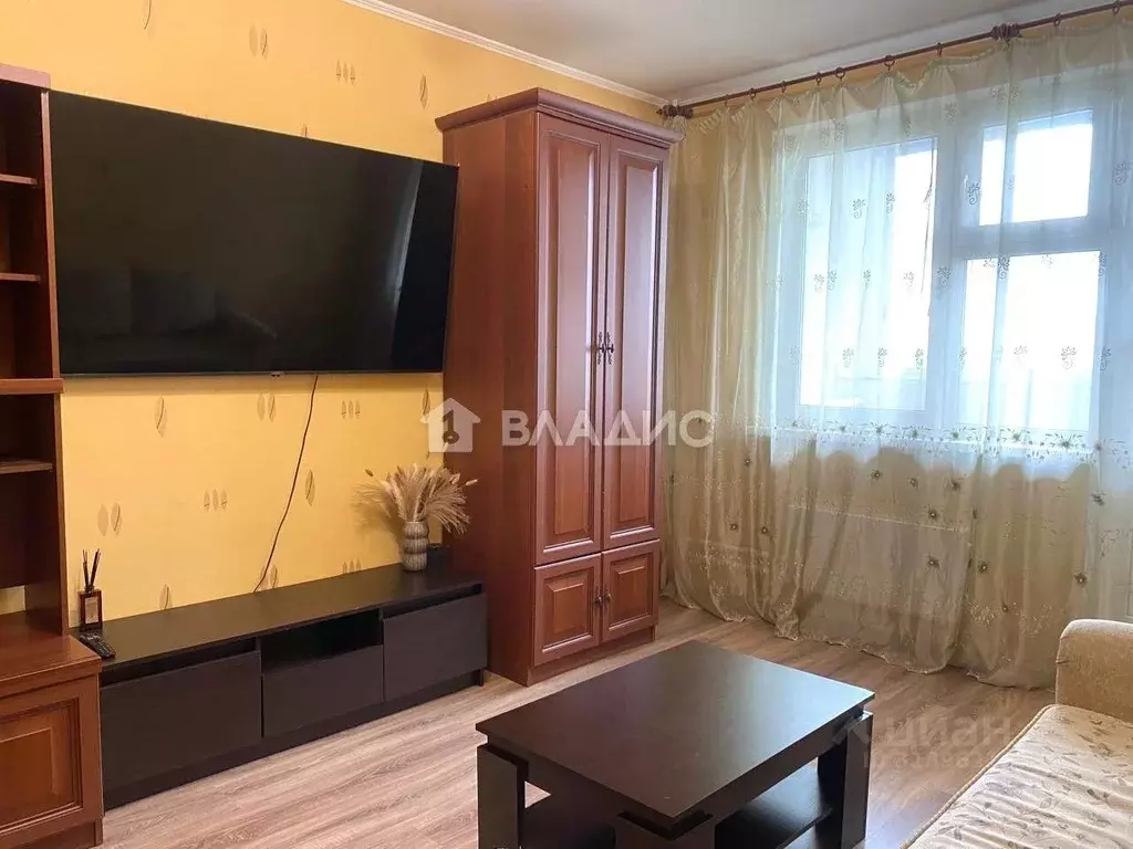 2-к кв. Москва Производственная ул., 2к1 (60.0 м) - Фото 0