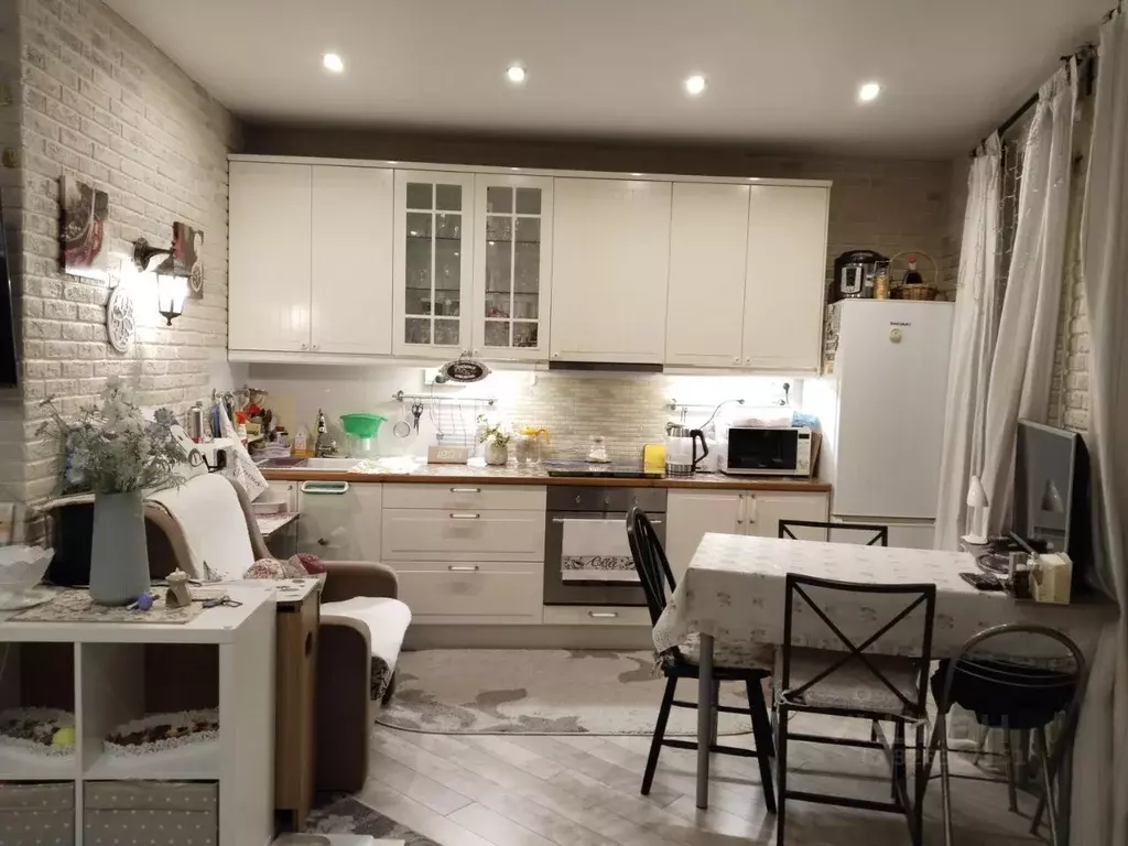 Студия Московская область, Химки городской округ, д. Подолино, Велтон ... - Фото 1