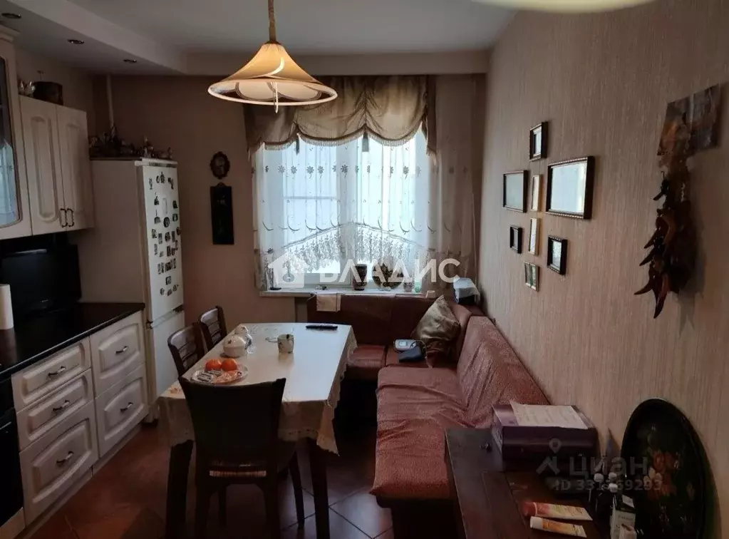 2-к кв. Санкт-Петербург пос. Шушары, Пушкинская ул., 34 (65.4 м) - Фото 1
