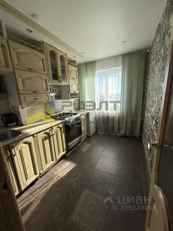 2-к кв. Омская область, Омск ул. Калинина, 12 (44.0 м) - Фото 0