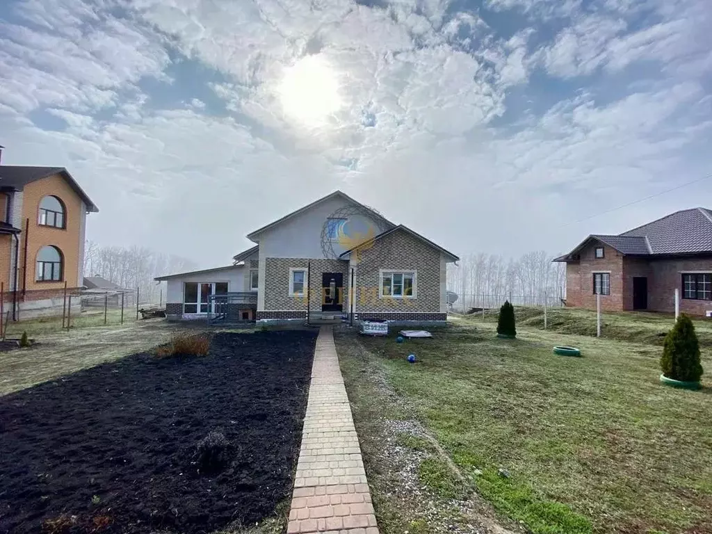 Дом в Белгородская область, Белгородский район, Северный городское ... - Фото 1