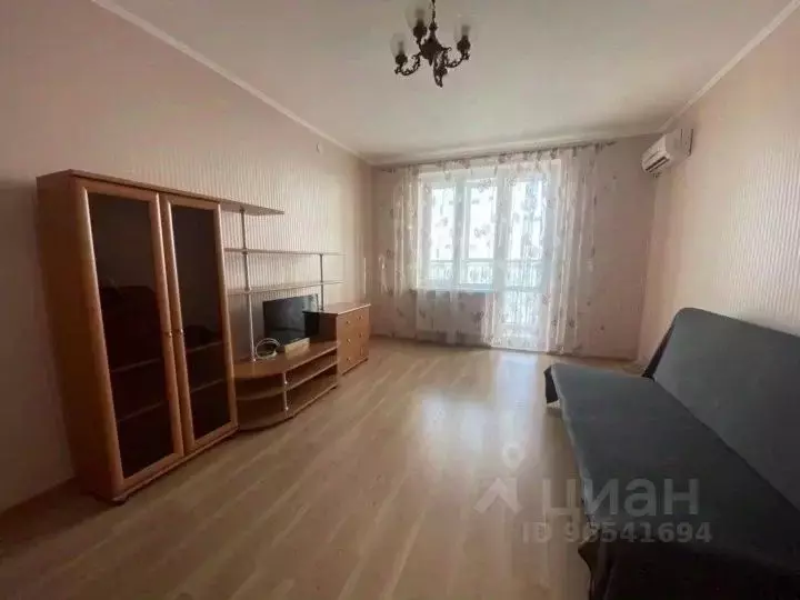 1-к кв. Татарстан, Казань Вербная ул., 1 (40.0 м) - Фото 0