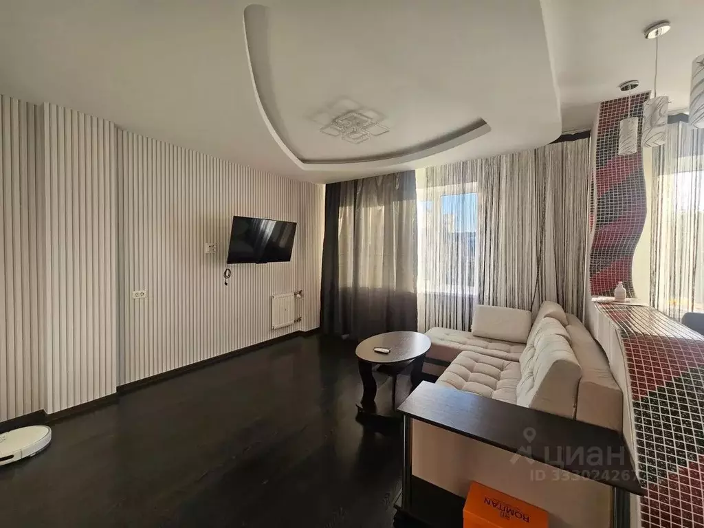 3-к кв. Брянская область, Брянск 2-й Советский пер., 7а (80.6 м) - Фото 1
