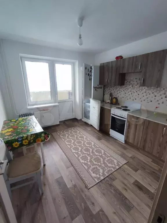 1-к. квартира, 40 м, 7/10 эт. - Фото 0