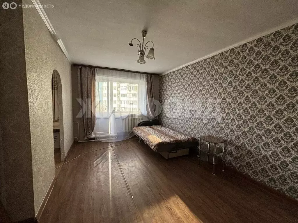 1-комнатная квартира: Иркутск, улица Помяловского, 7 (33 м) - Фото 1