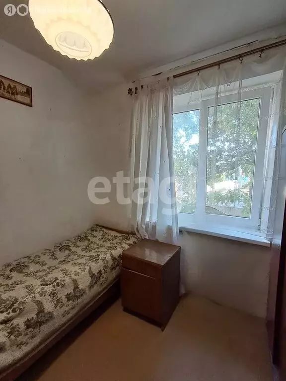 3-комнатная квартира: Штормовое, улица Ленина, 9 (43.6 м) - Фото 1