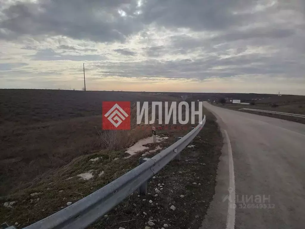 Участок в Крым, Симферопольский район, с. Пожарское  (38.0 сот.) - Фото 2