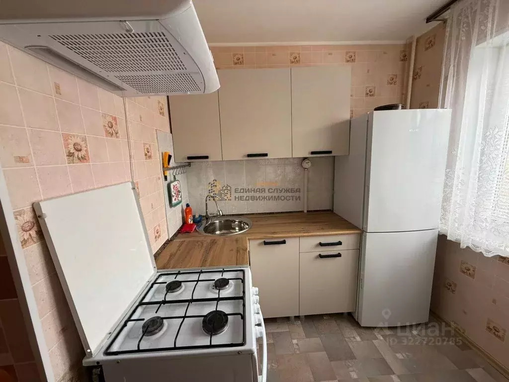 2-к кв. Башкортостан, Уфа просп. Октября (45.0 м) - Фото 1