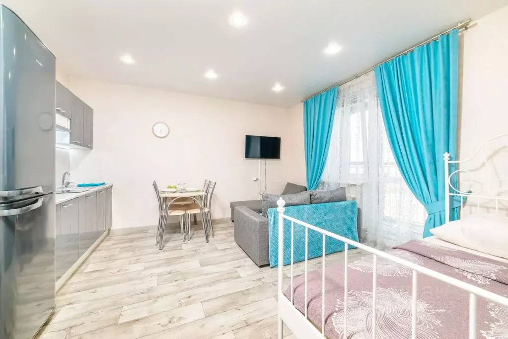 Студия Татарстан, Казань ул. Рауиса Гареева, 111к2 (32.0 м) - Фото 1