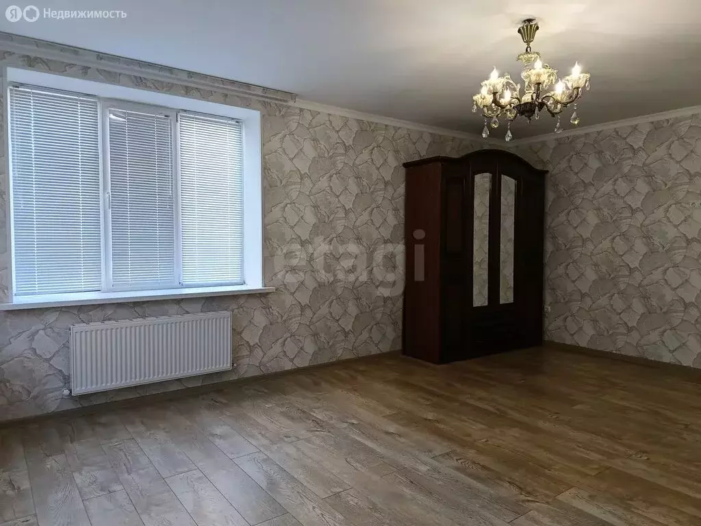 2-комнатная квартира: Черкесск, улица Космонавтов, 98В (79.3 м) - Фото 2