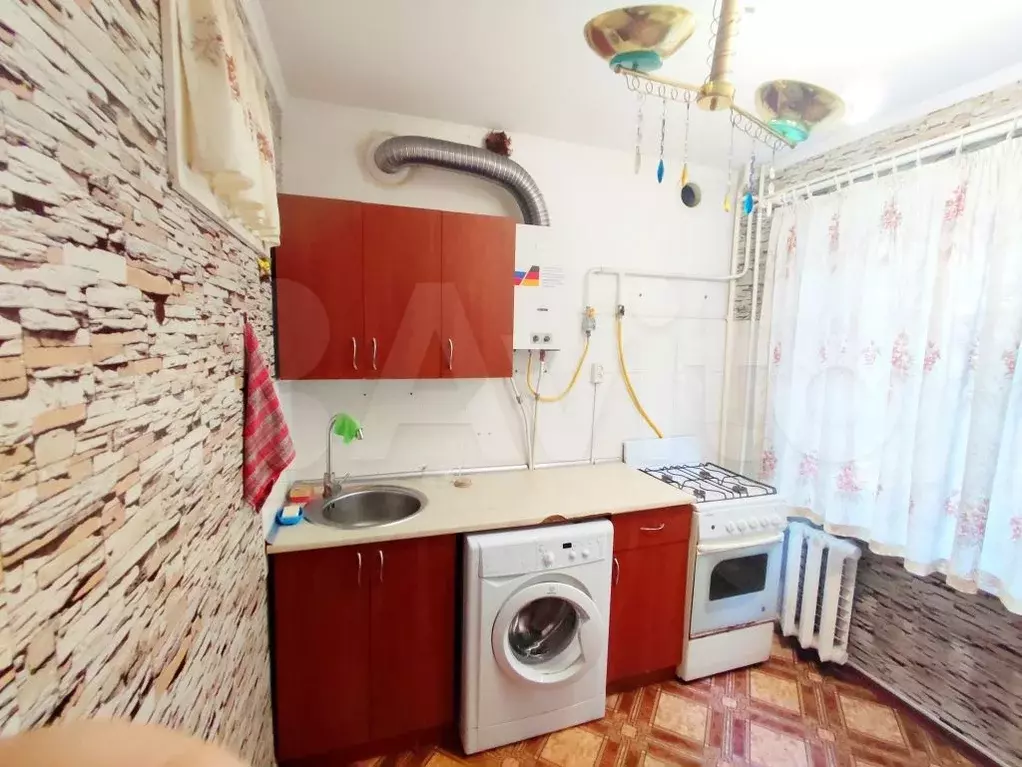 1-к. квартира, 32 м, 2/5 эт. - Фото 1