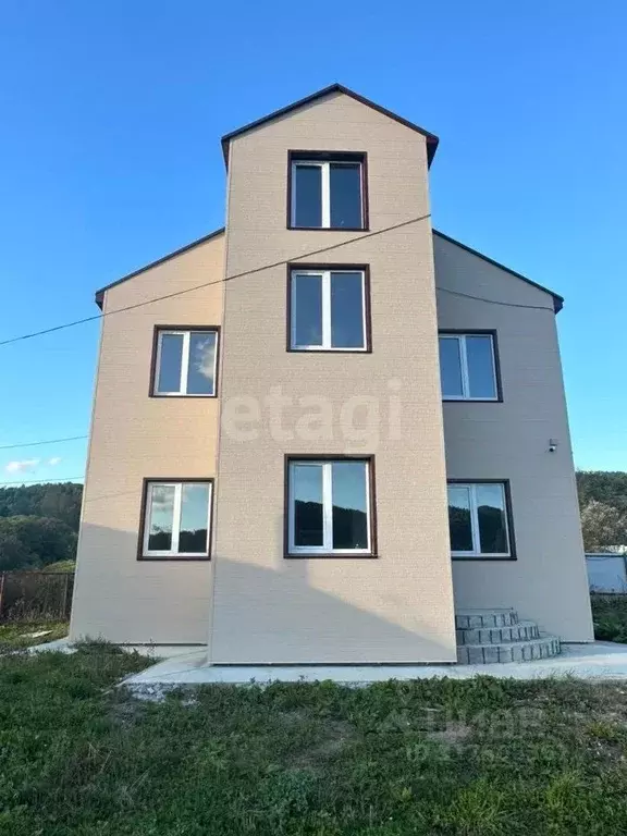 Дом в Сахалинская область, Холмский городской округ, с. Пятиречье  ... - Фото 1