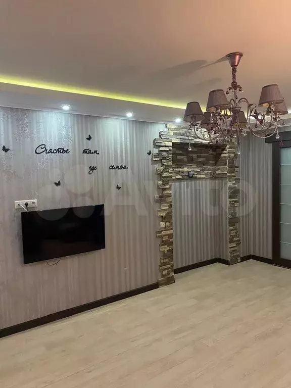 3-к. квартира, 85 м, 6/10 эт. - Фото 0