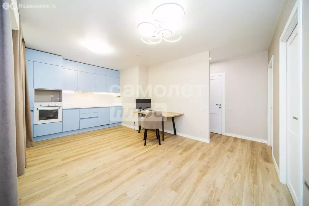 3-комнатная квартира: Пермь, улица Емельяна Ярославского, 60 (50.4 м) - Фото 2