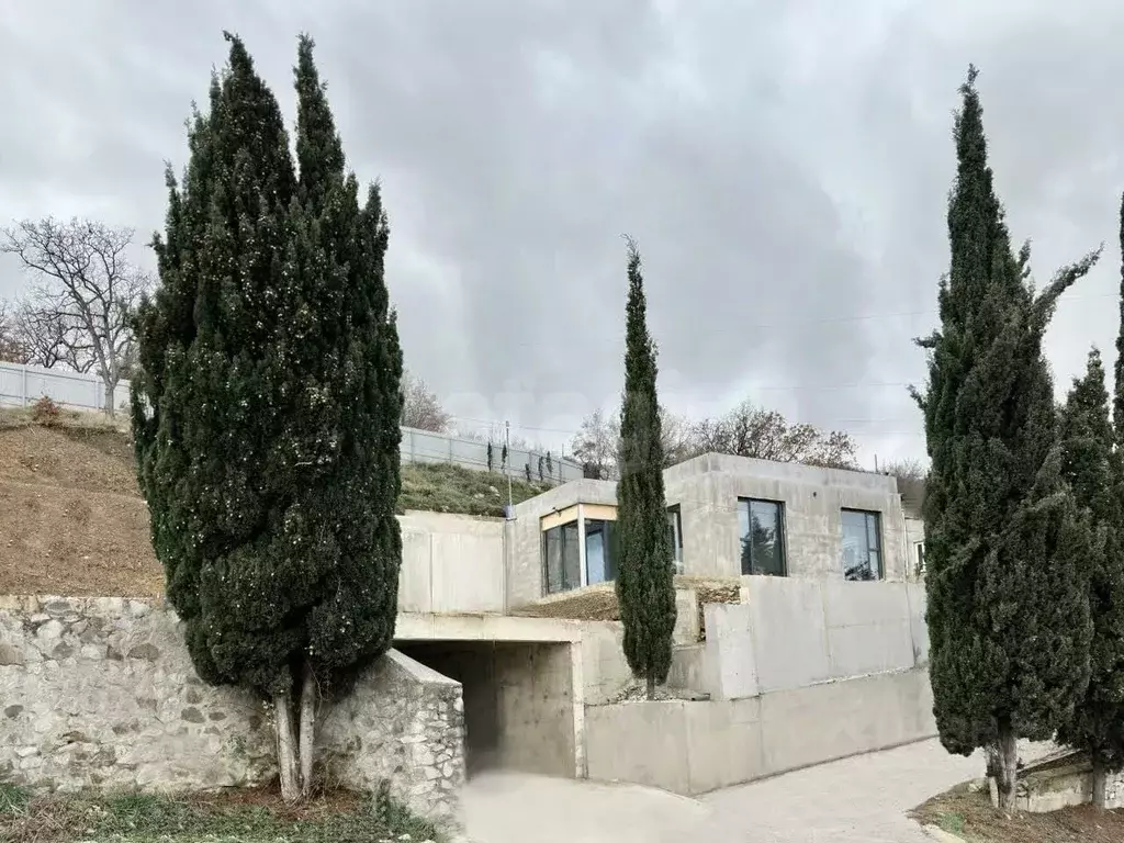 Дом в Крым, Алушта муниципальный округ, с. Малый Маяк ул. Кипарисовая, ... - Фото 1