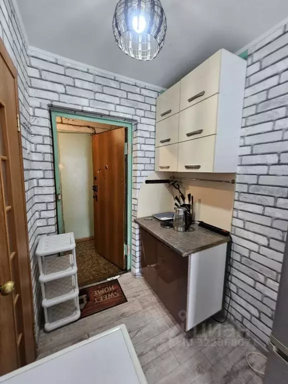 Студия Приморский край, Владивосток ул. Кирова, 64 (18.0 м) - Фото 1