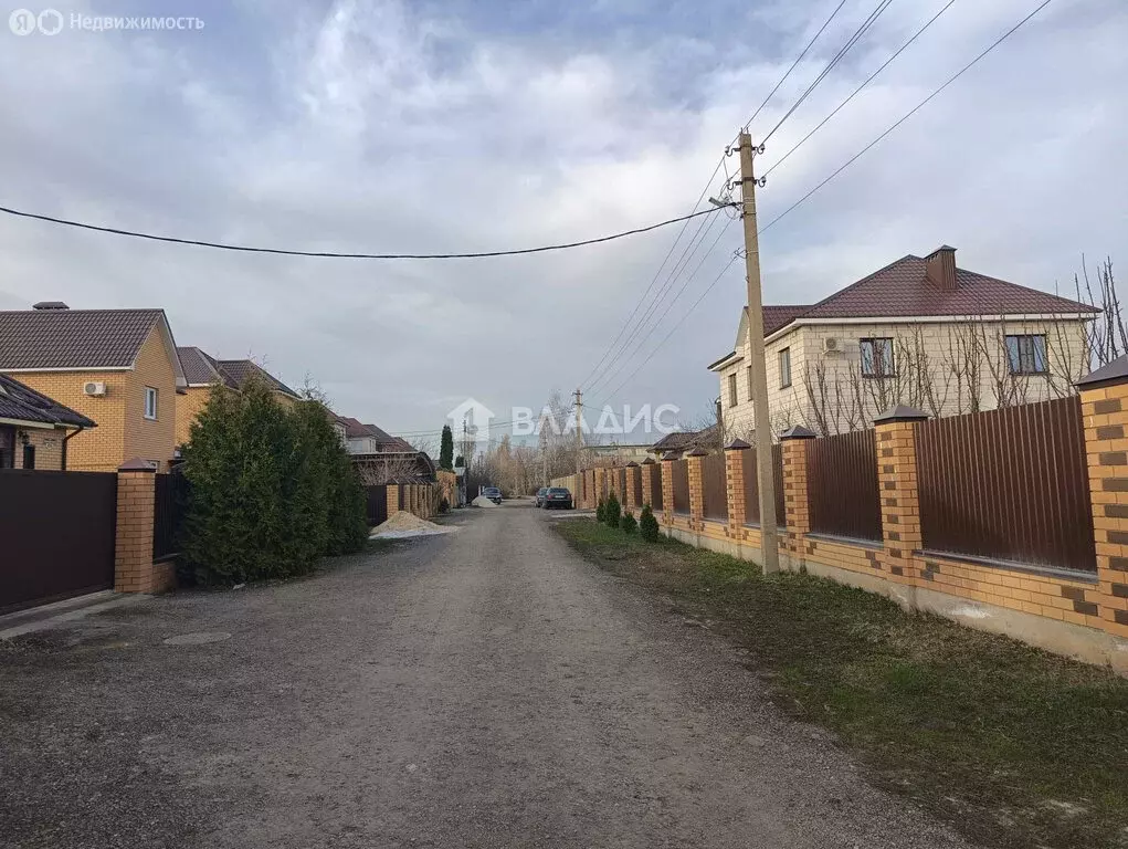 Участок в село Подгорное, Заводская улица, 116В (7 м) - Фото 1