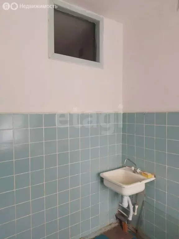 1-комнатная квартира: село Лесниково, микрорайон КГСХА, 3 (34.8 м) - Фото 1