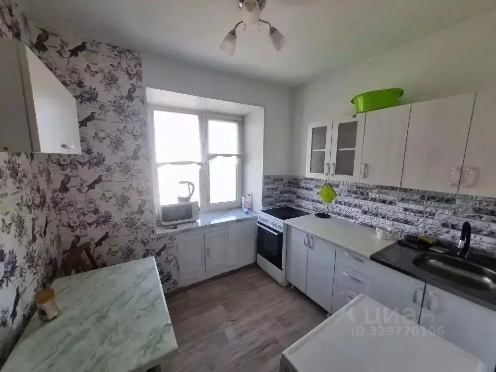 3-к кв. Хакасия, Абакан Советская ул., 44 (51.4 м) - Фото 1