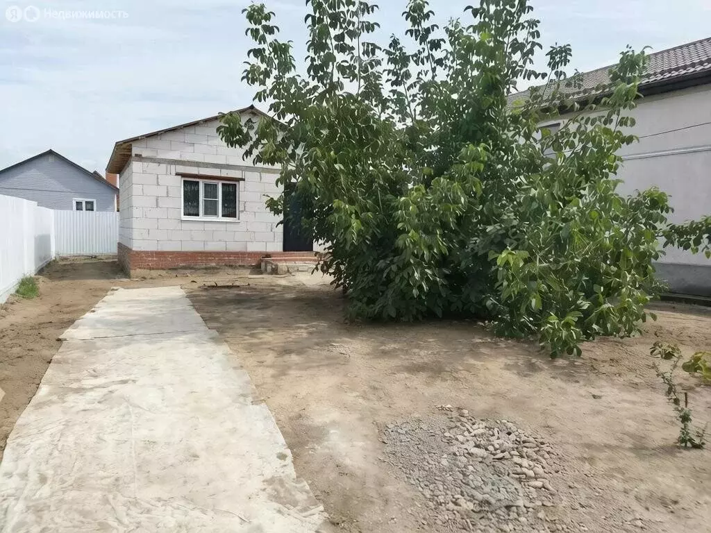 Дом в посёлок Мокрый Батай, Школьная улица, 16 (40 м) - Фото 1