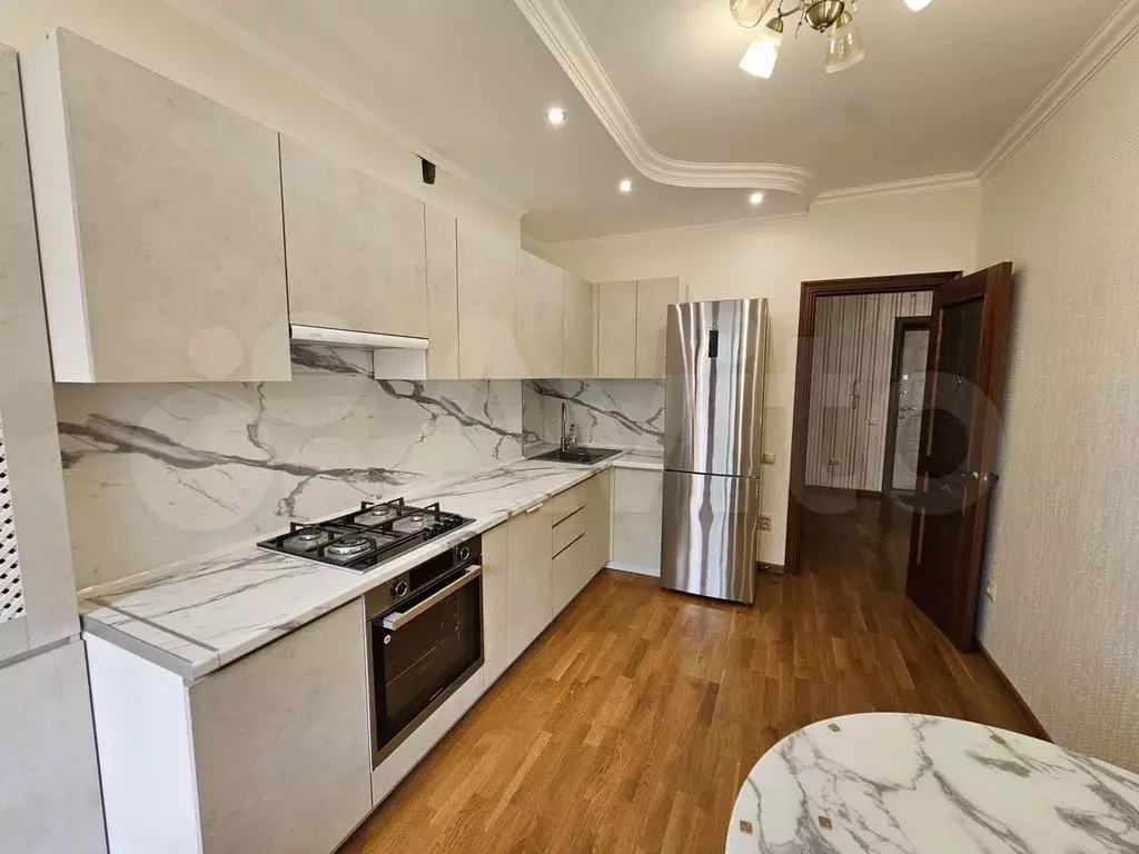 2-к. квартира, 60 м, 3/10 эт. - Фото 1