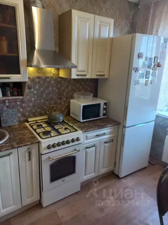 2-к кв. Курганская область, Шадринск ул. Ленина, 144 (63.0 м) - Фото 1