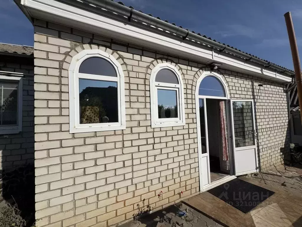 Дом в Белгородская область, Поселок Ивня городское поселение, с. ... - Фото 1