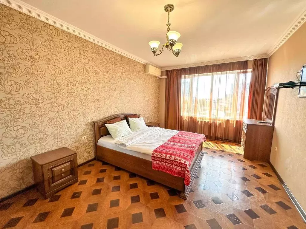 3-к кв. Краснодарский край, Сочи ул. Просвещения, 84 (100.0 м) - Фото 1