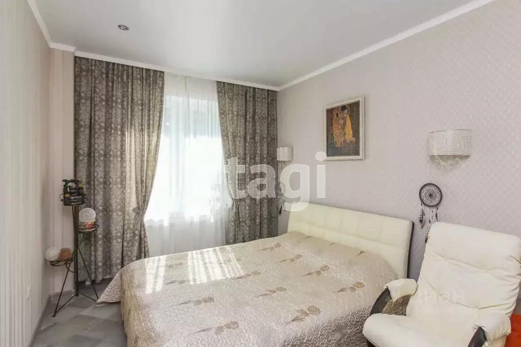 1-к кв. Тюменская область, Тюмень ул. Парада Победы, 9 (34.4 м) - Фото 1