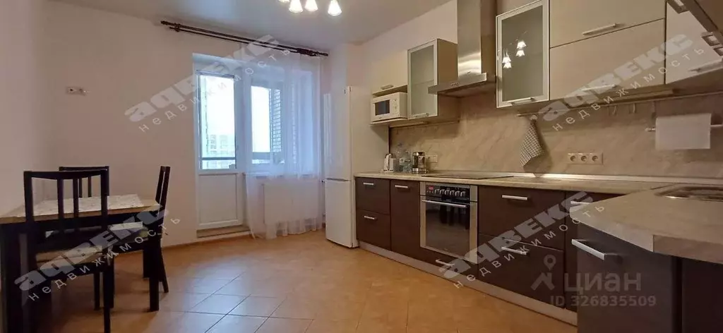 3-к кв. Санкт-Петербург ул. Есенина, 1к1 (90.6 м) - Фото 2