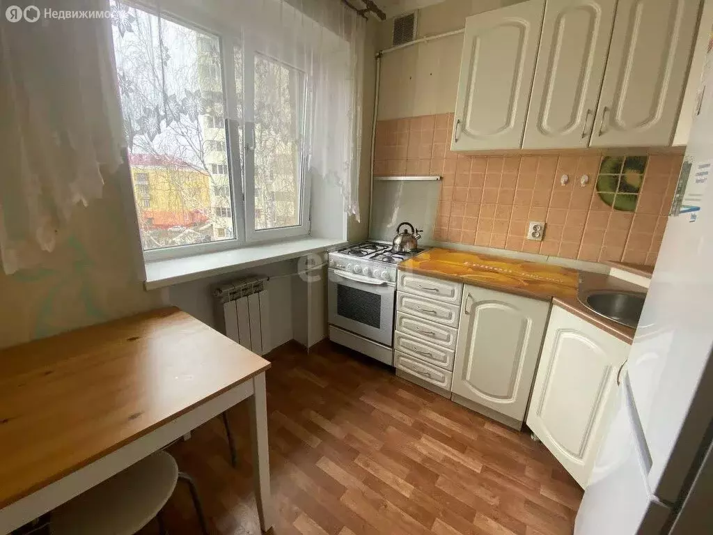 1-комнатная квартира: Серпухов, Советская улица, 120 (32.8 м) - Фото 0