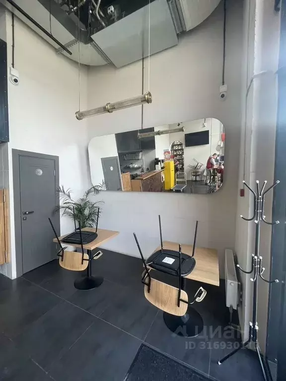 Помещение свободного назначения в Москва ул. Виктора Маслова, 2 (43 м) - Фото 0
